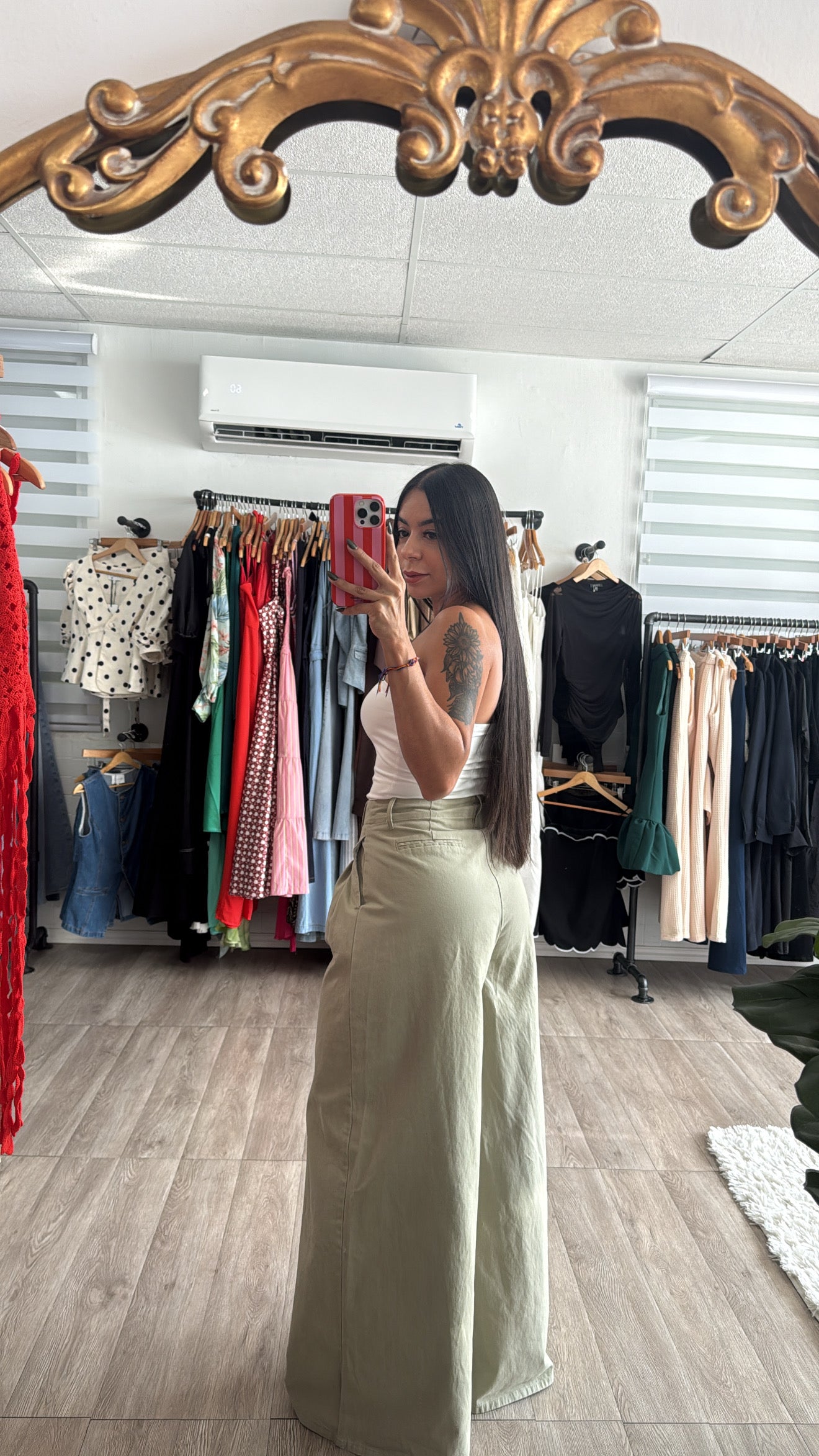Wide leg pistacho Trousers