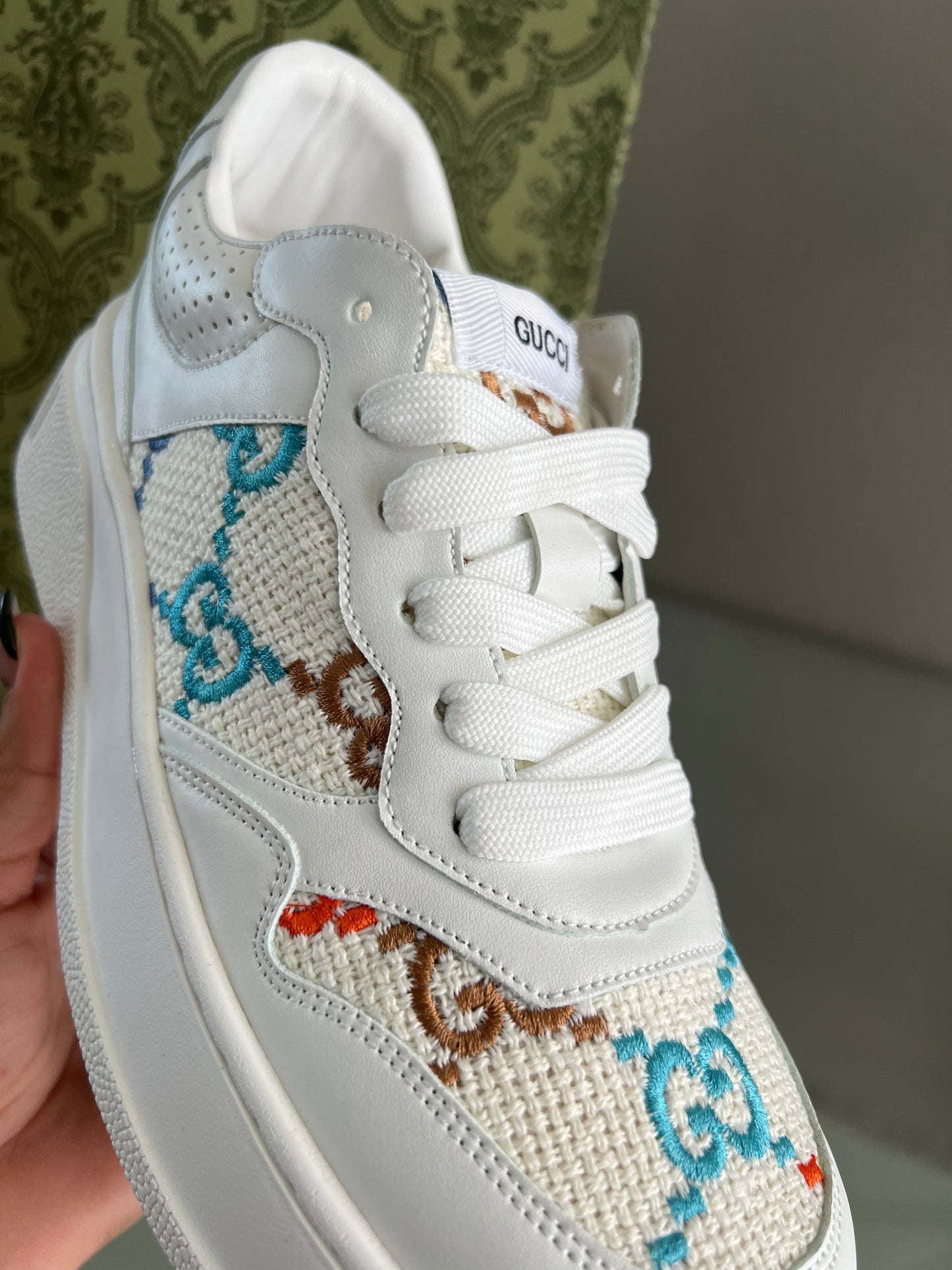 Gg Multicolor