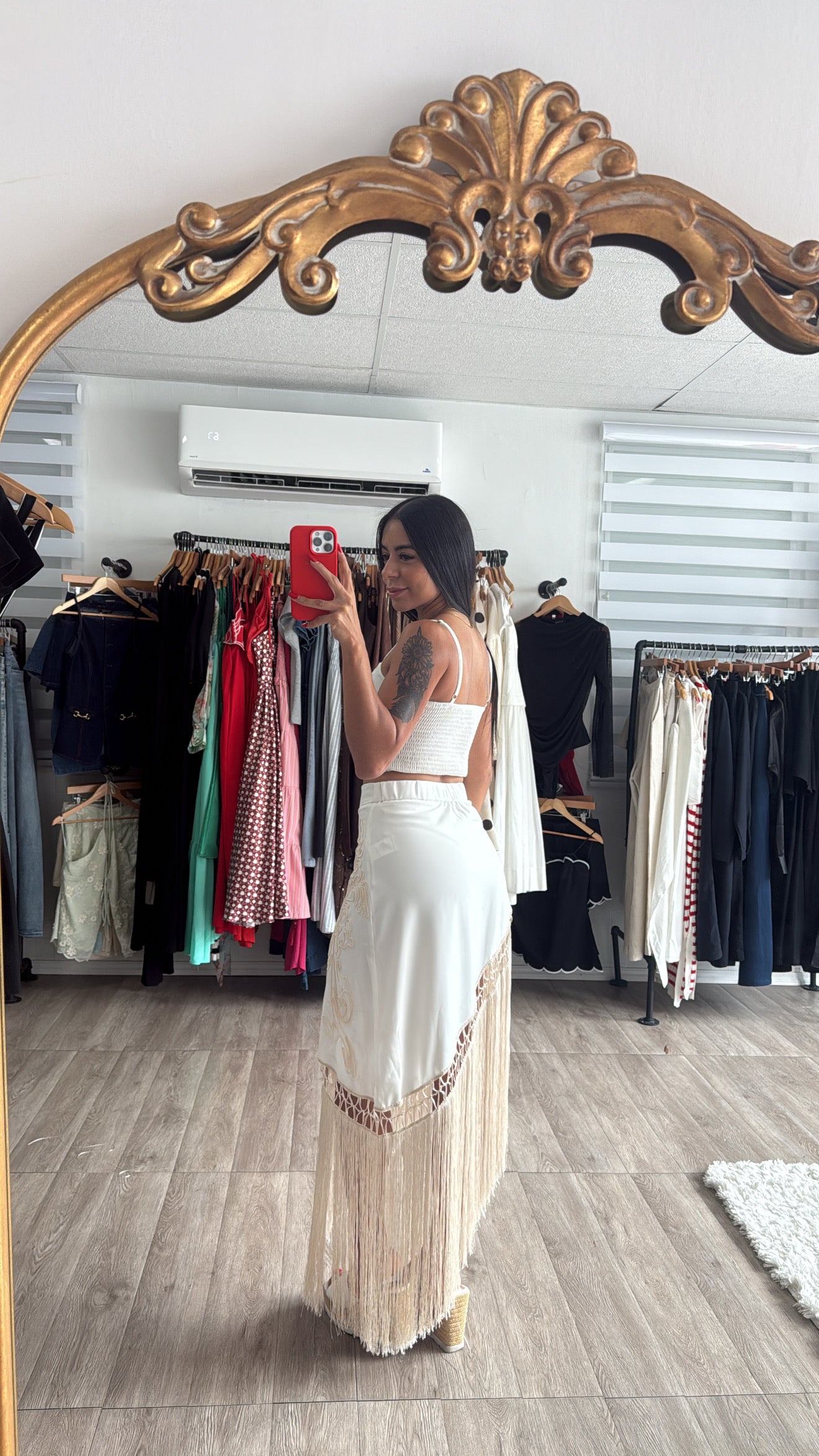 Embrodeiry skirt set
