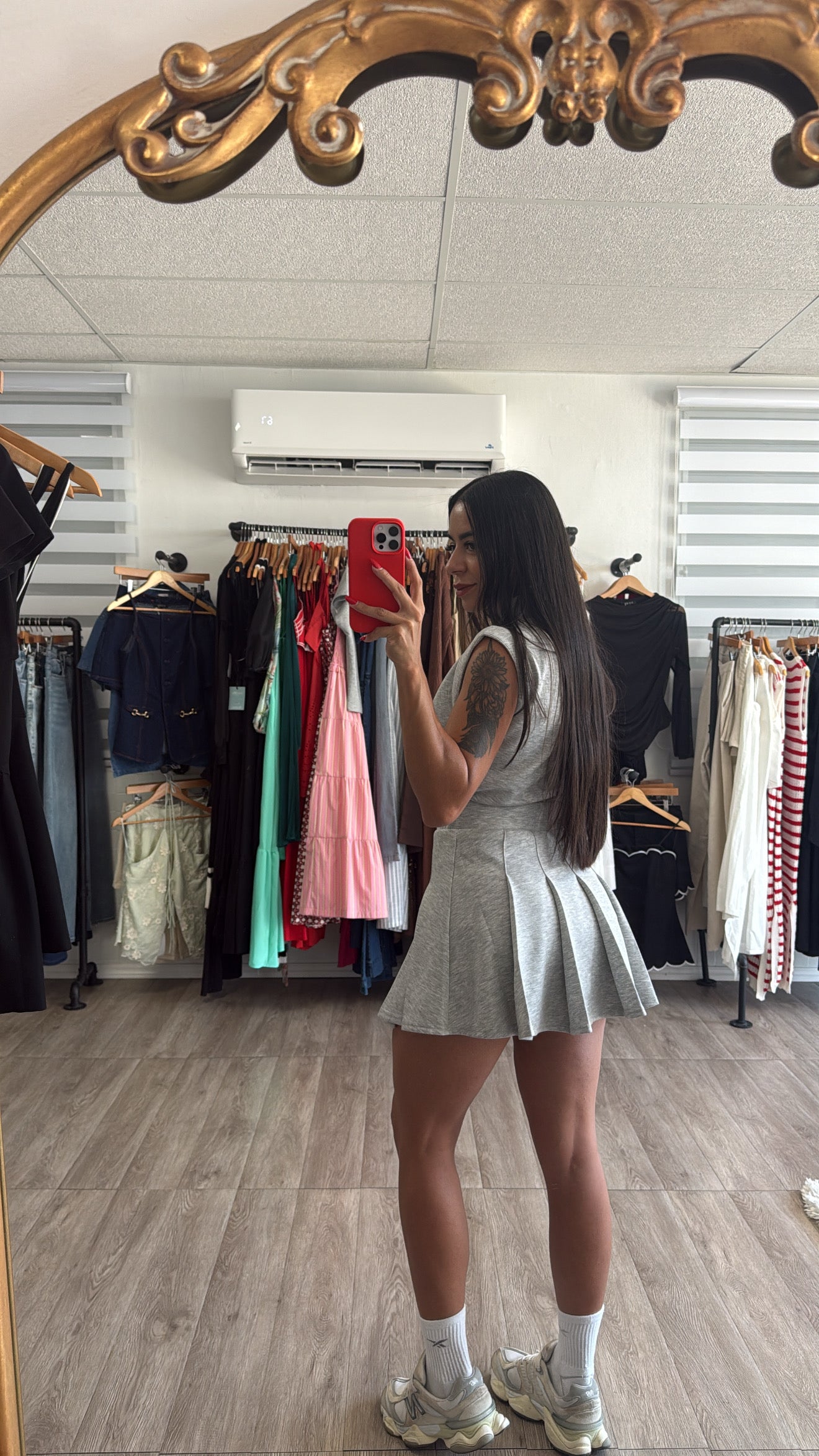 High neck Active romper (pre-order) costó $58