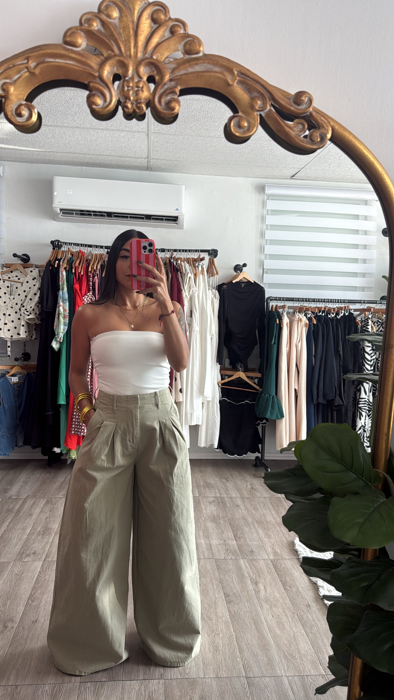 Wide leg pistacho Trousers