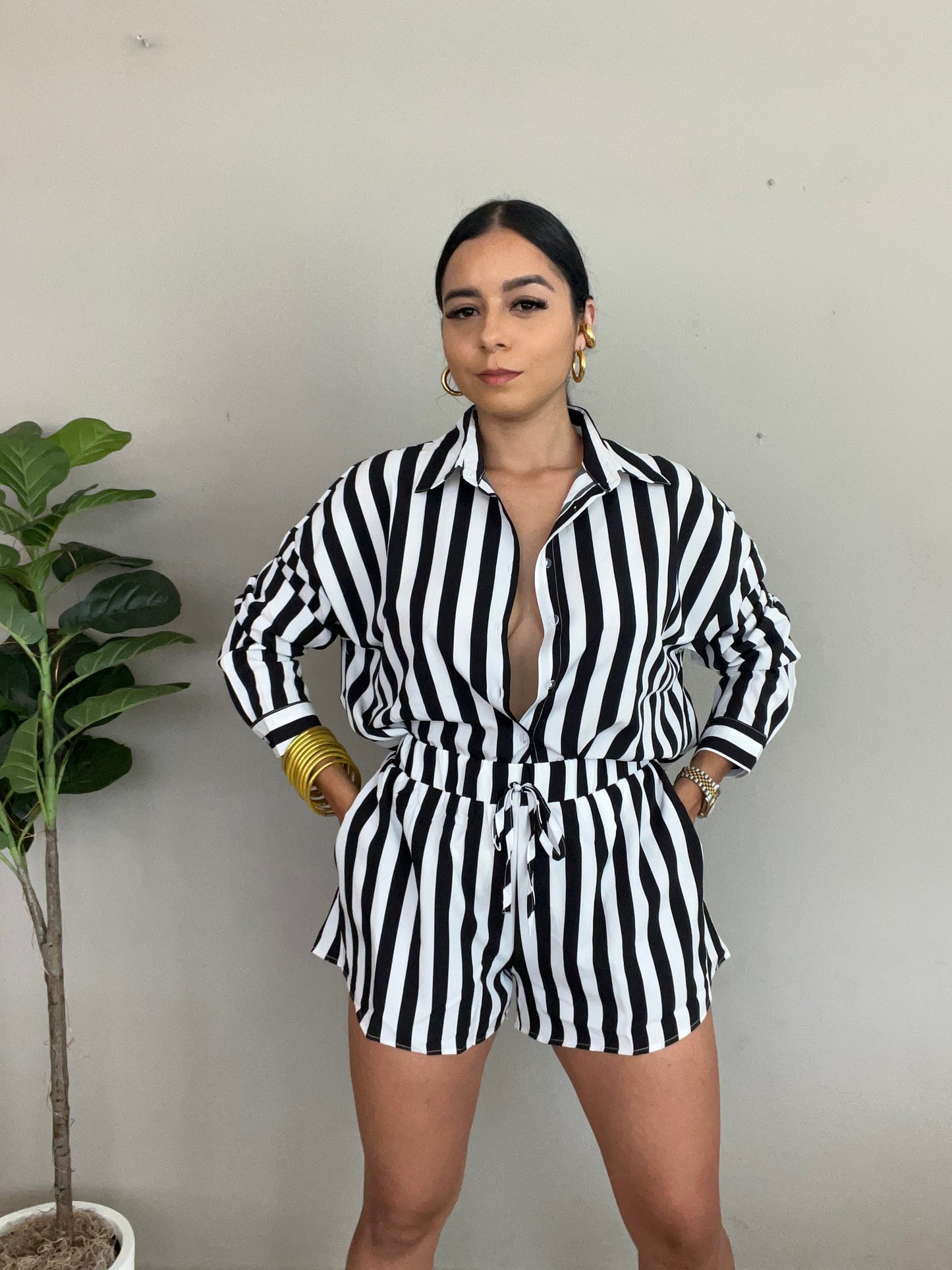 Black and White Set