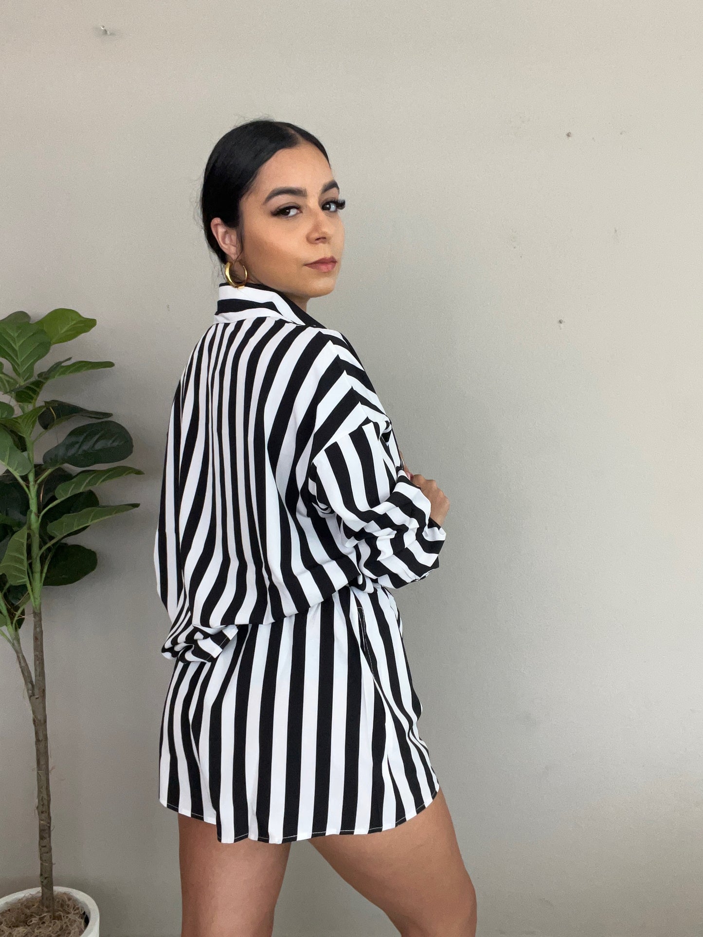 Black and White Set