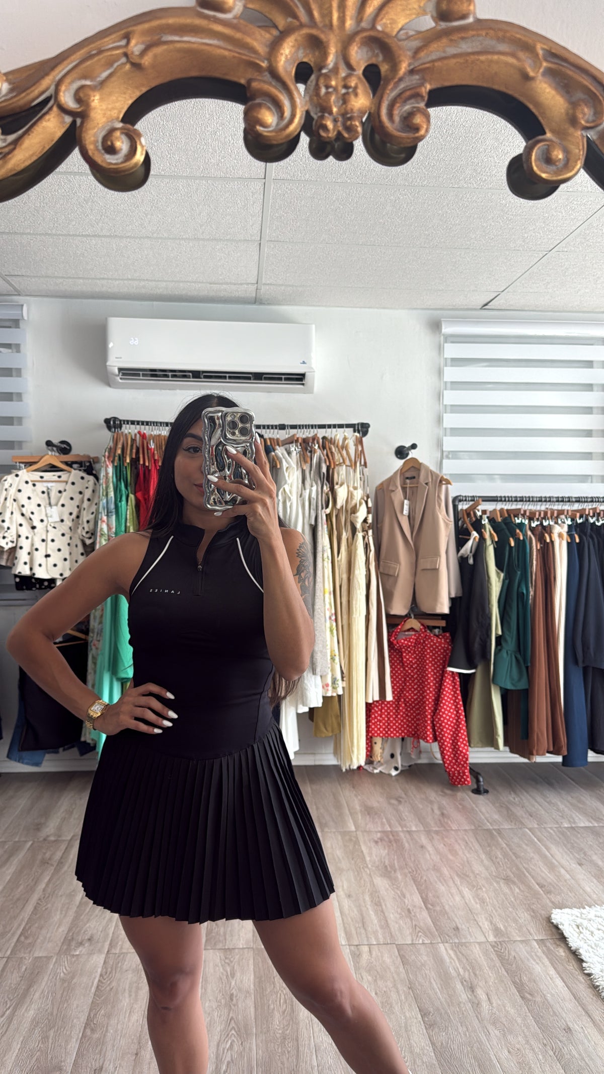Tenis Black Dress