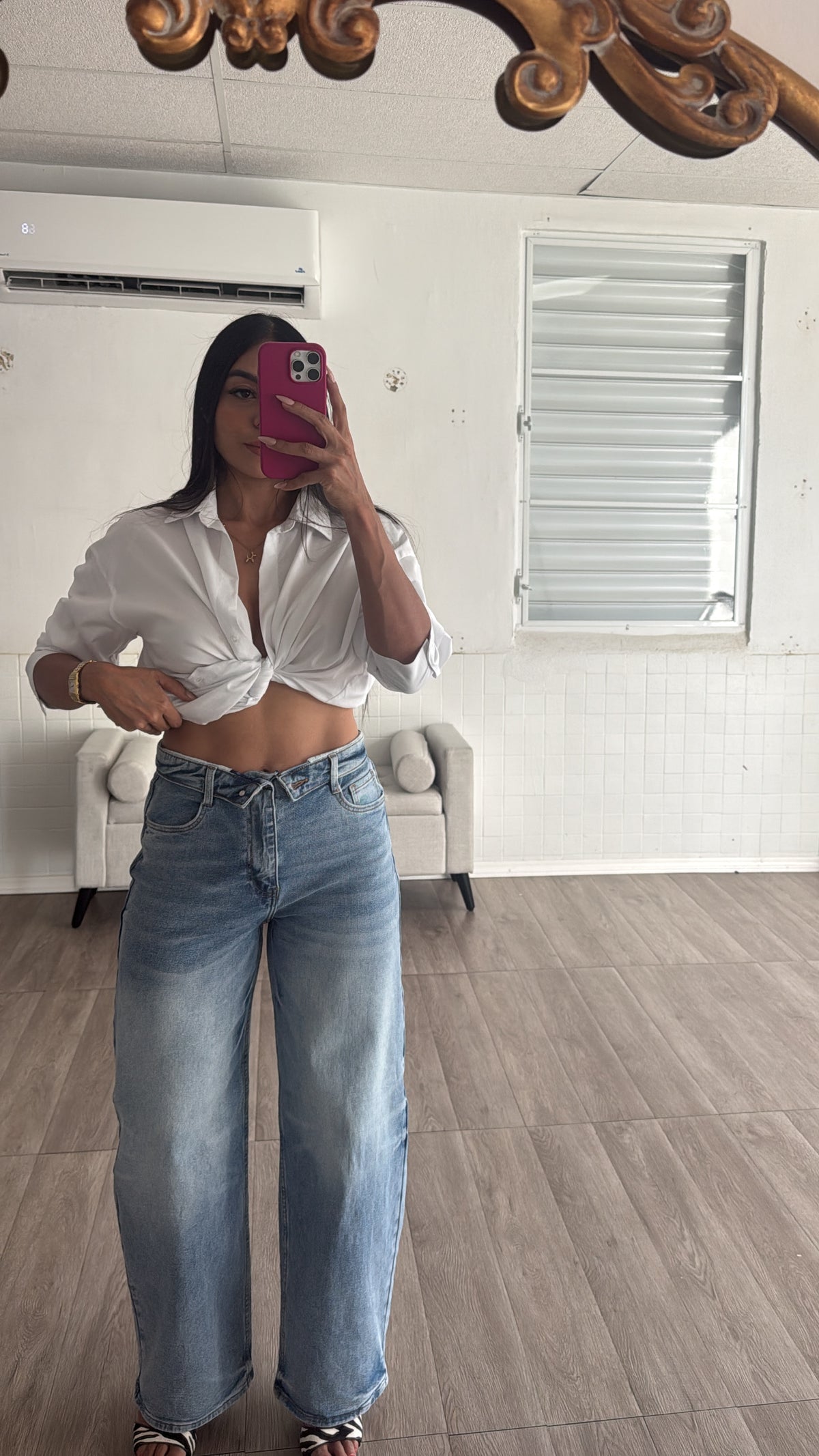 Folded Vibrant Jeans