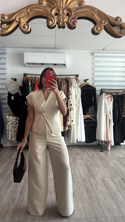 Cream Vest Set