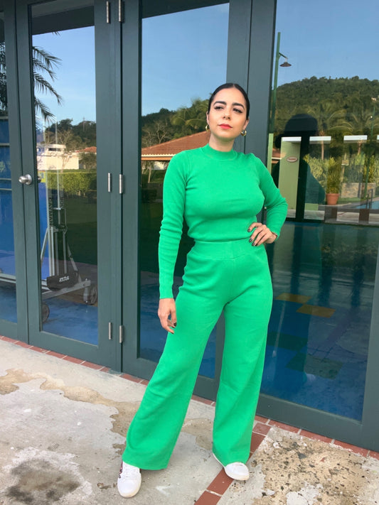 Travel Set in Kelly Green