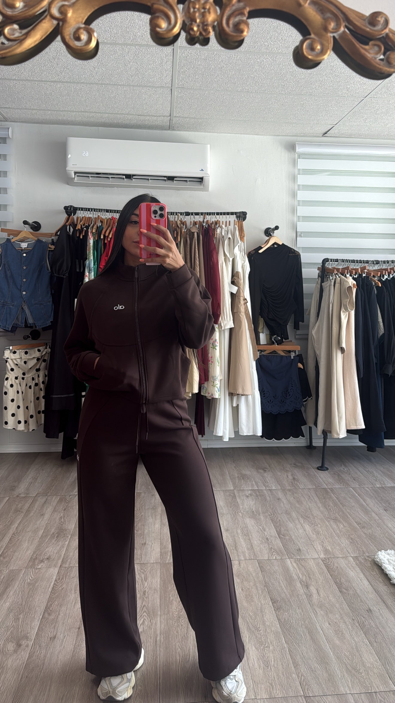 Travel Brown set Alo
