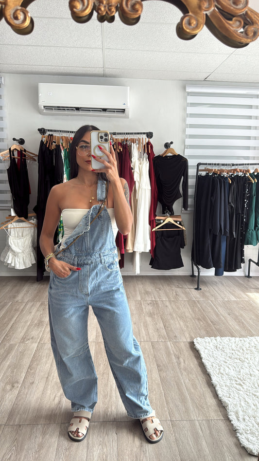 Preorder Barrel Jumpsuit (pre-order) costó $68