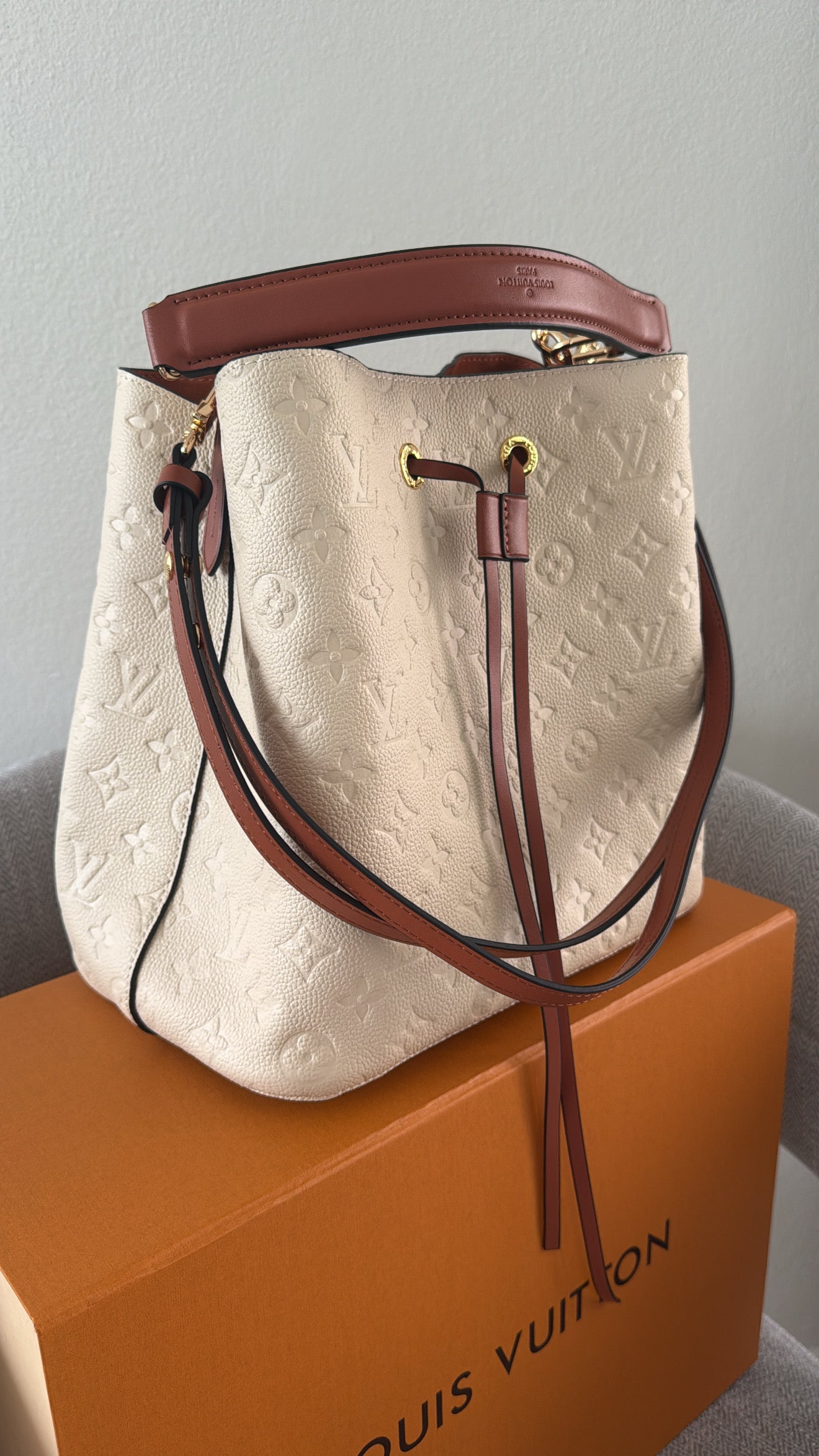 LV Pre - order Bag