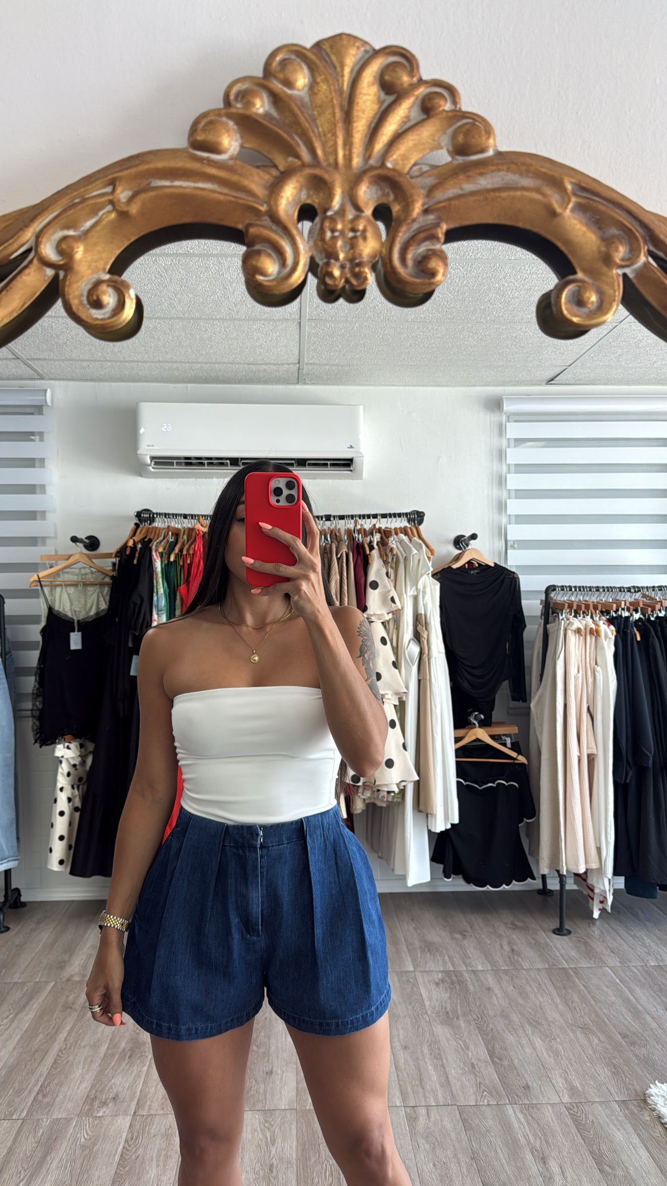 White Sleveless Crop