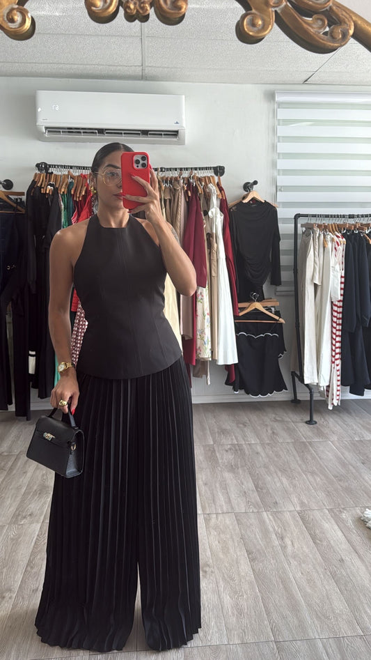 Black Pleated set