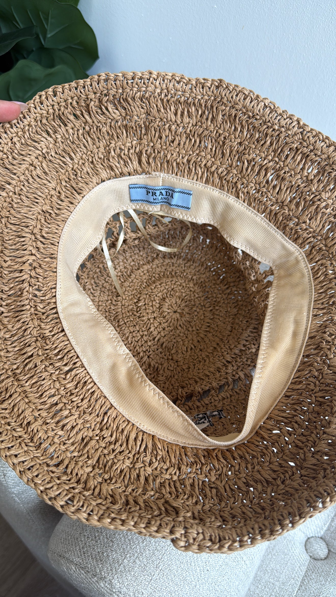 Milano Beach cap (pre-order costó $42 )