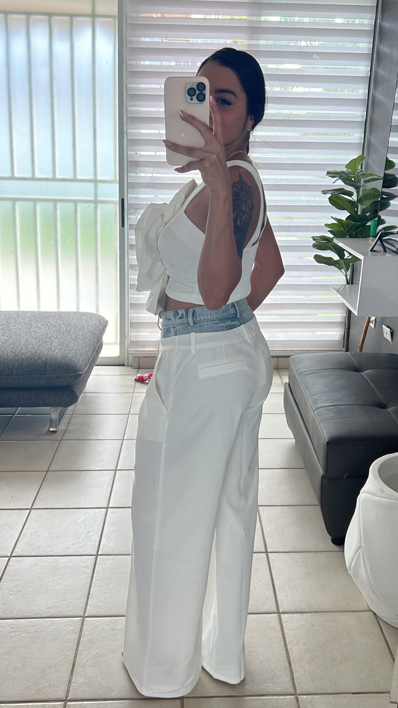 Contrast Trouser in white