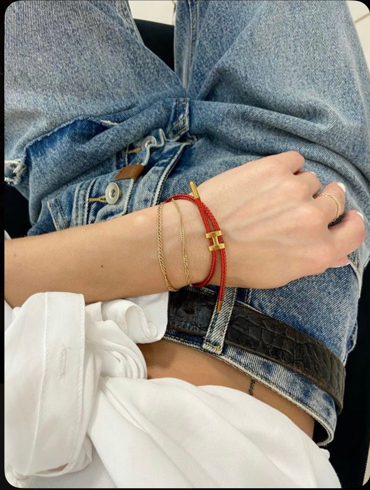 H Adjustable bracelet
