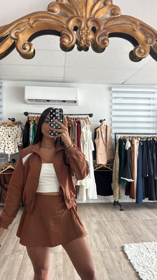 Skort set in Brown