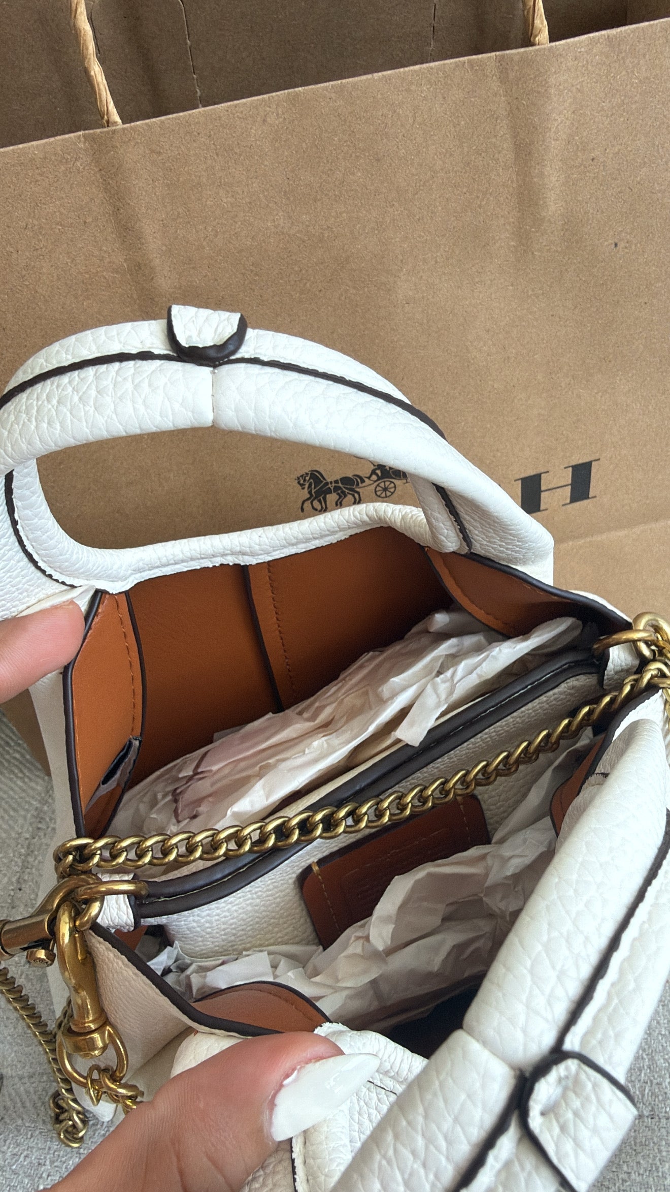 shoulder Bag 19”