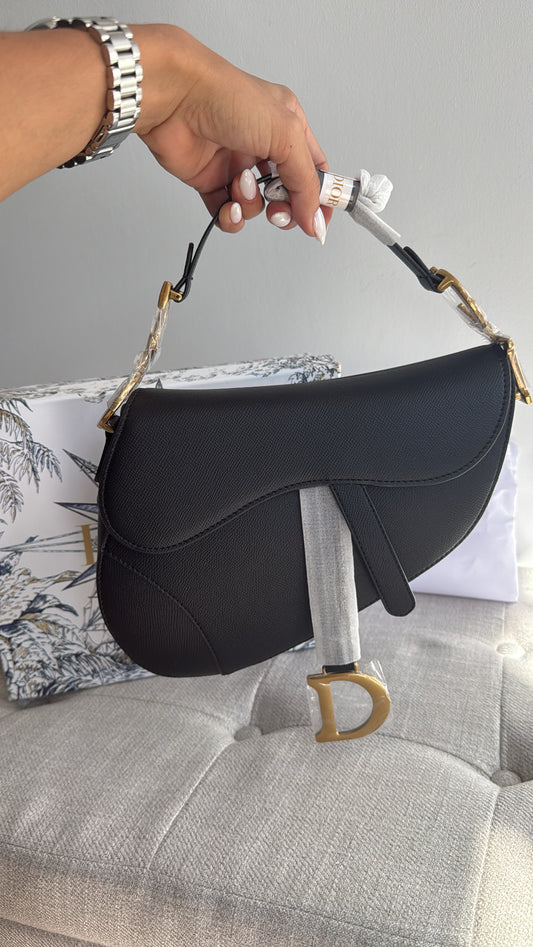 Black Bag (por pedido) costó $250