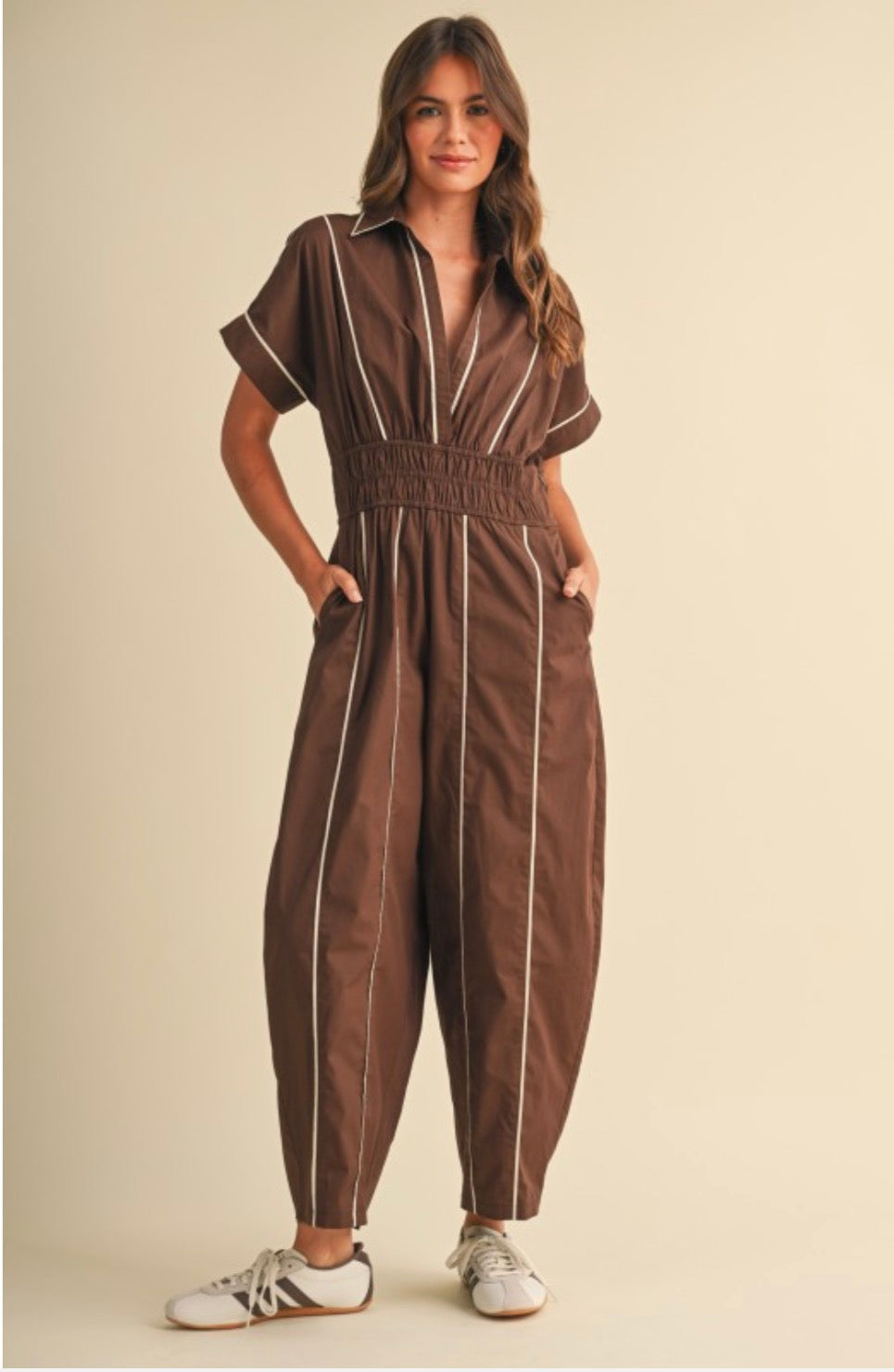 Pre -order Barrel Brown Jumpsuit costo $68