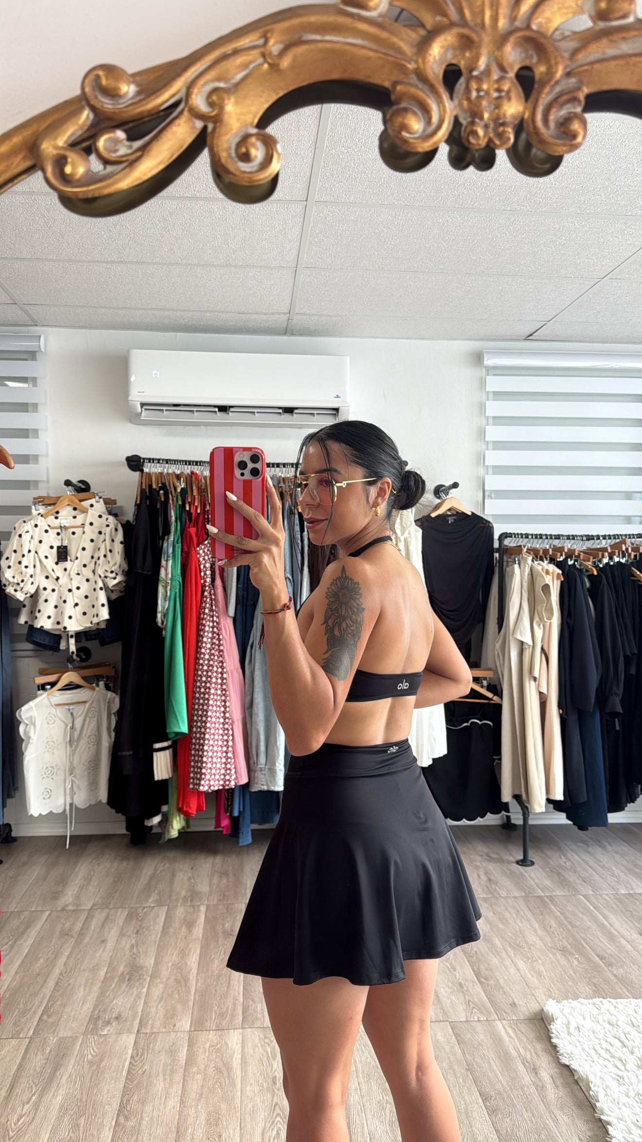 Alo skort set in black