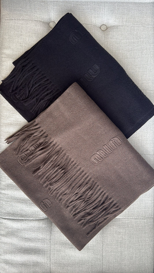 Scarf Miu (