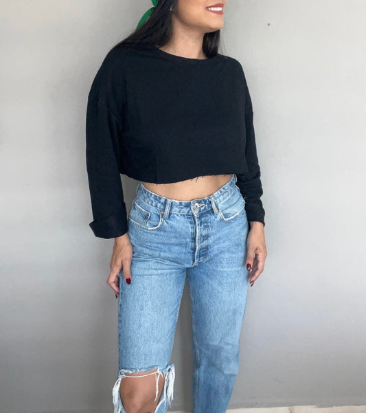 Sweater crop